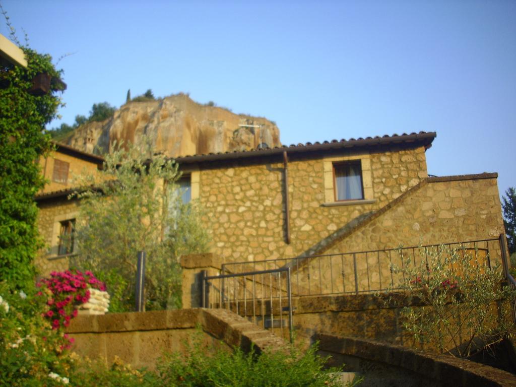 Chiara E Benedetta Villa Degli Ulivi Orvieto Exterior foto